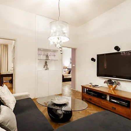 شقة Luxury Dlouha براغ