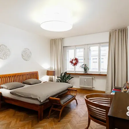 Luxury Dlouha Прага